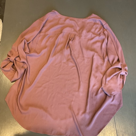 Top - Picture 2 of 3